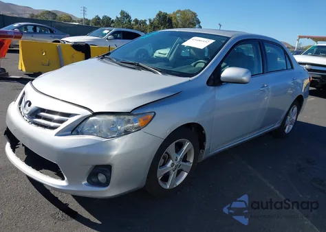 2013 Toyota Corolla Le z USA, uszkodzony, nr VIN 5YFBU4EE3DP219670